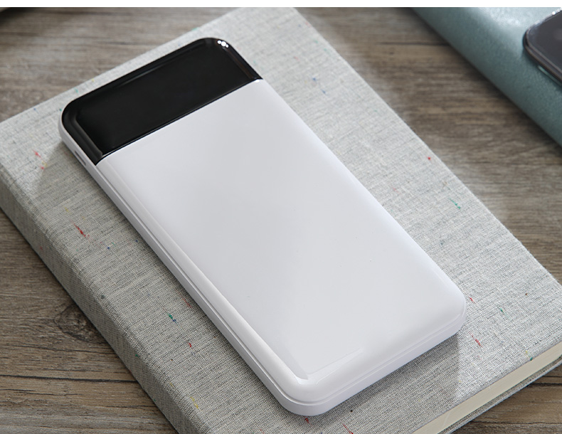 聚合物數顯移動電源充電寶生產廠家禮品可定制